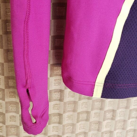 Nike Pro Women's Hooded Pullover XS Pink Purple Running Top Reflective Athletic  - Picture 5 of 6